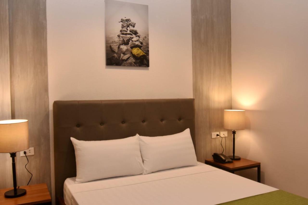Andeo Suites Angeles Exterior foto